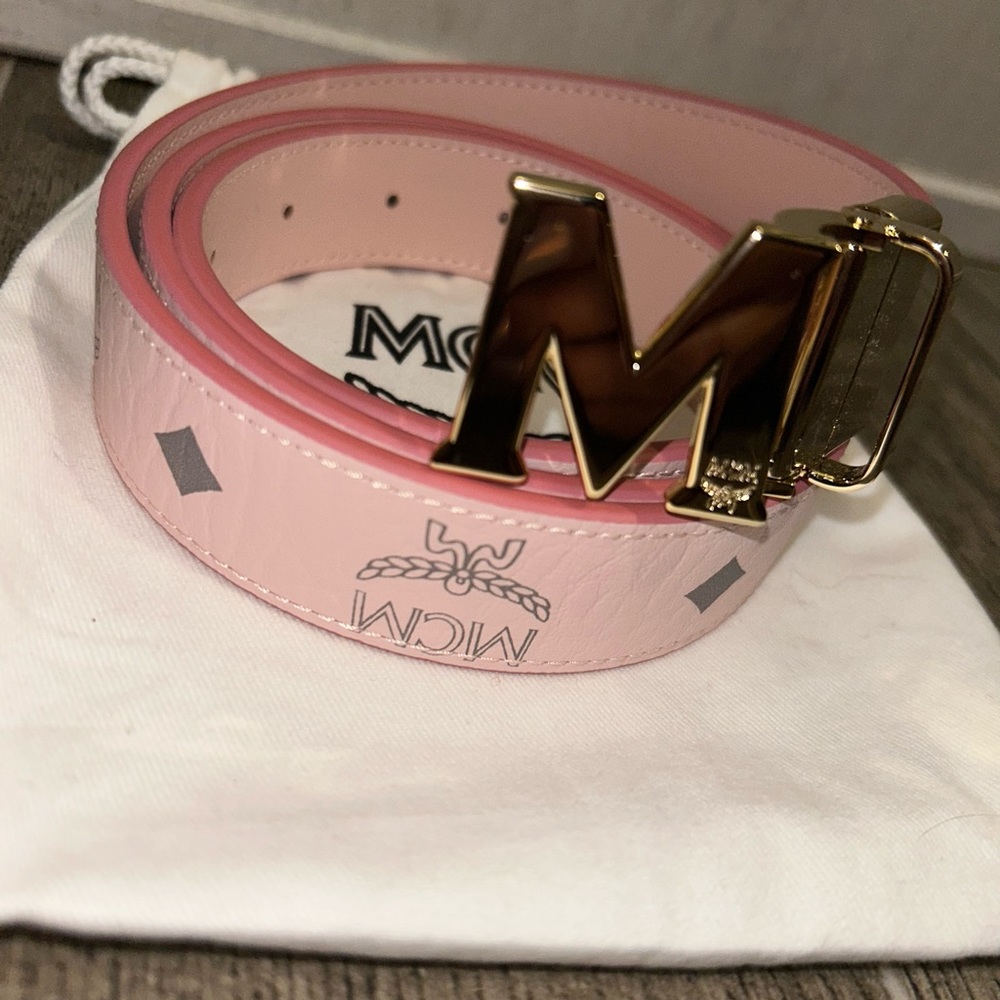 Women MCM pink belt size us M